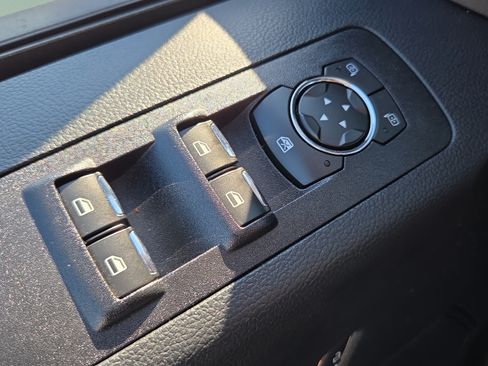 Used 2019 Ford F150 XLT w/ Equipment Group 302A Luxury RWD image 27