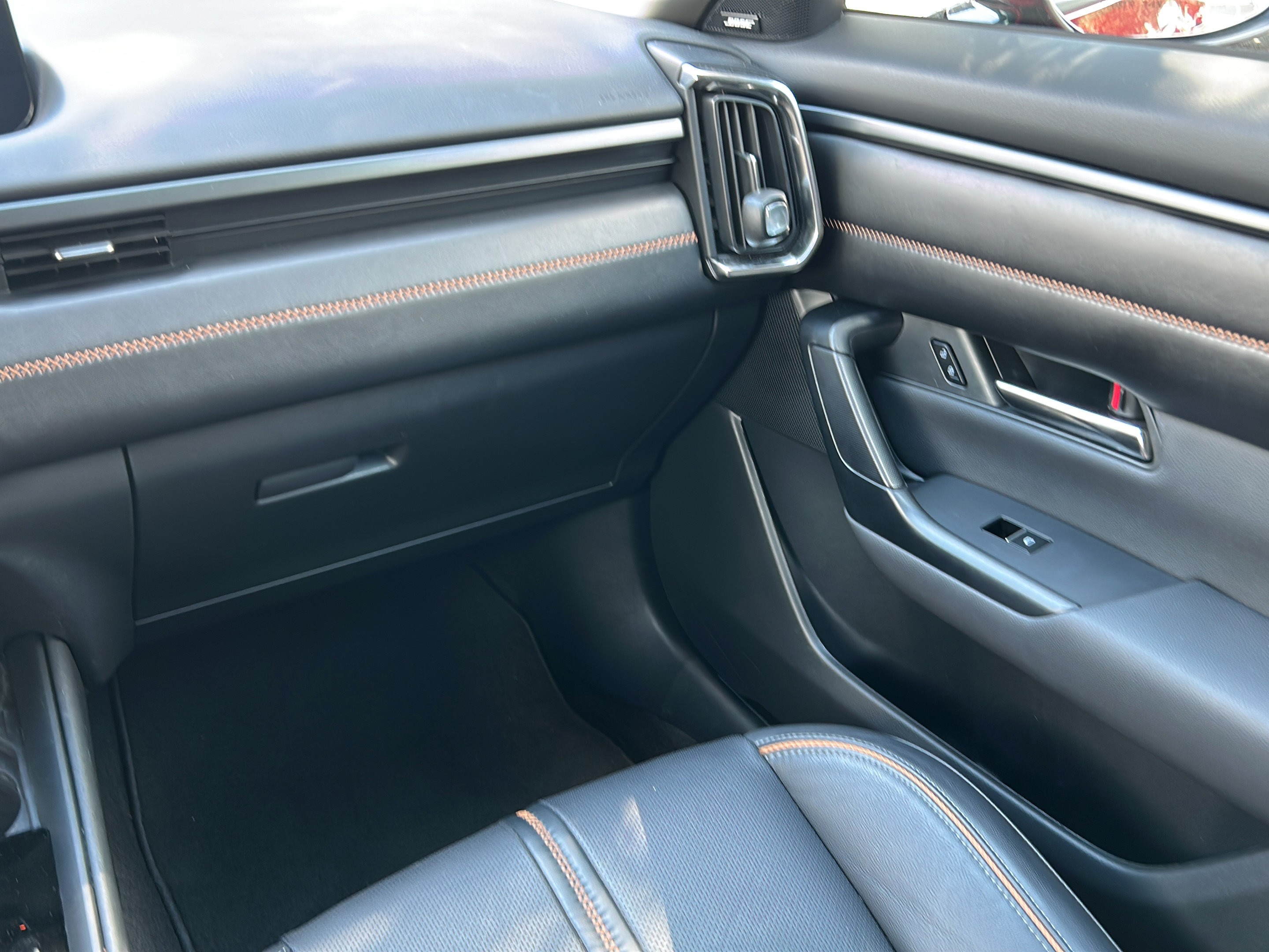 Certified 2025 MAZDA CX-50 AWD 2.5 S w/ Premium Plus Pkg image 17
