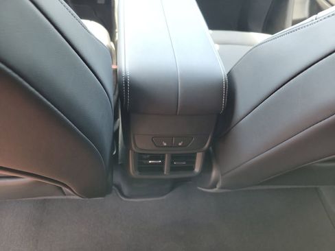 New 2026 GMC Terrain Elevation w/ Elevation Premium Package AWD/4WD image 30