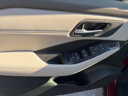 New 2026 Nissan Rogue SV image 17