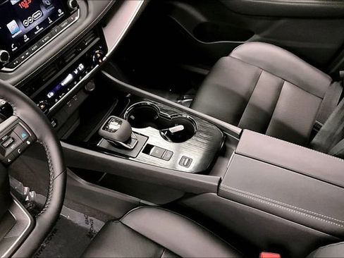 New 2026 Nissan Rogue Dark Armor FWD image 8