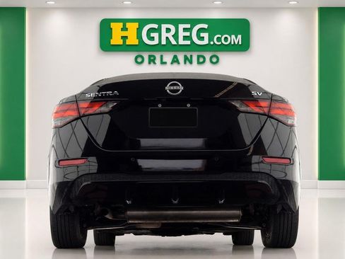 Used 2024 Nissan Sentra SV FWD image 7