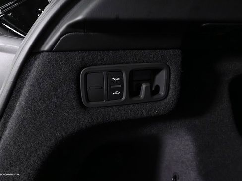 Used 2024 Lamborghini Urus S image 14