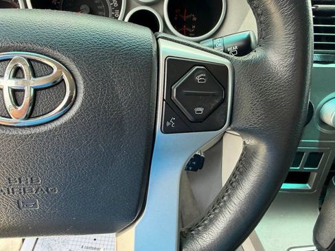 Used 2014 Toyota Sequoia SR5 RWD image 26