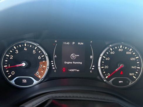 Used 2020 Jeep Renegade Latitude image 14