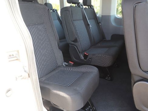 Used 2017 Ford Transit 350 XLT image 30