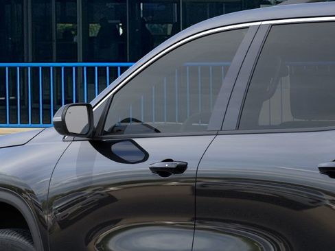 New 2026 Chevrolet Traverse LT w/ Driver Confidence Package image 12