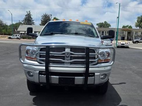 Used 2006 Dodge Ram 3500 Truck Laramie w/ Protection Group AWD/4WD image 2
