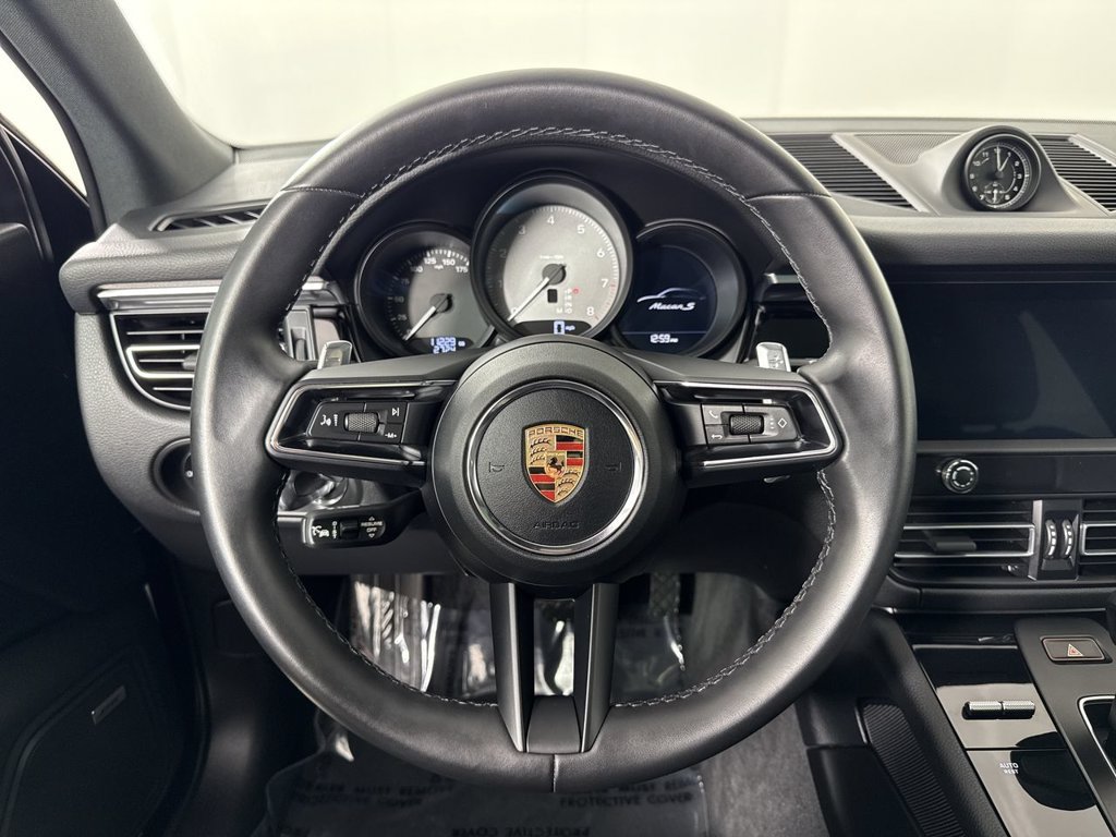 Certified 2024 Porsche Macan S AWD/4WD image 36