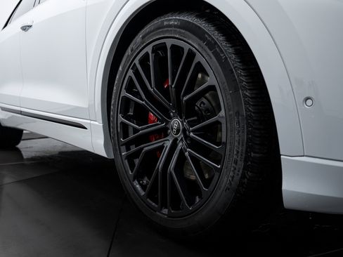 New 2026 Audi SQ8 Prestige image 24