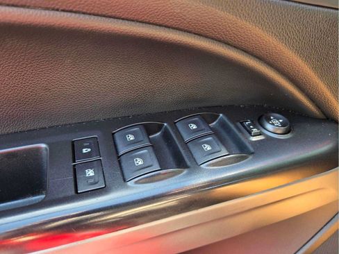 Used 2018 Chevrolet Colorado LT RWD image 21