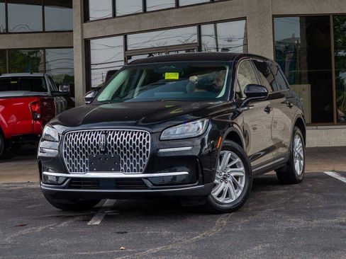 Used 2023 Lincoln Corsair FWD image 6