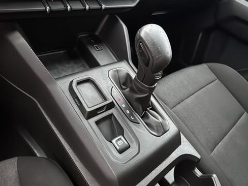 Used 2023 Chevrolet Colorado W/T RWD image 29
