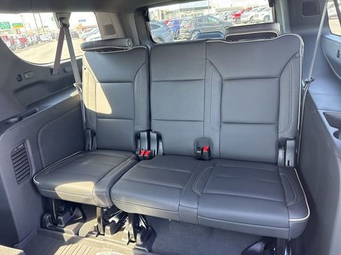 New 2026 GMC Yukon XL Elevation w/ LPO, Floor Liner Package AWD/4WD image 18