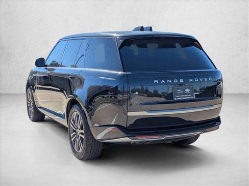 New 2025 Land Rover Range Rover SE image 9