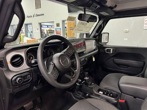 New 2026 Jeep Wrangler Unlimited Sport image 28