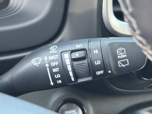 Certified 2026 Hyundai Venue SEL FWD image 22