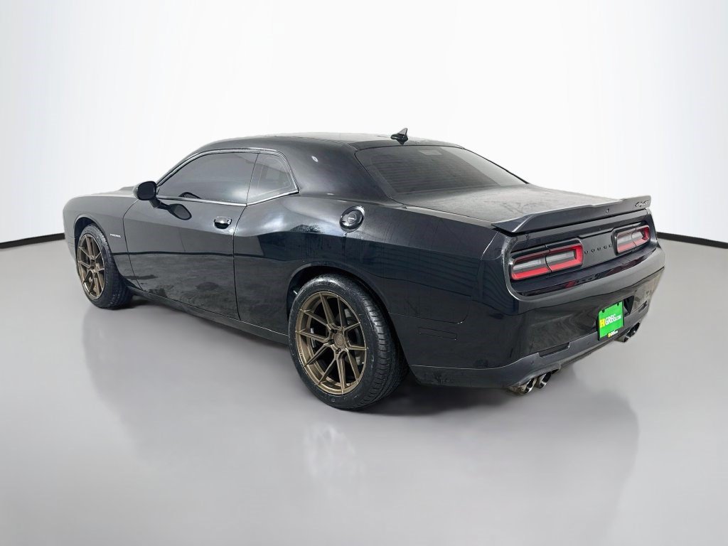 Used 2020 Dodge Challenger R/T RWD image 7