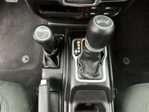 Used 2020 Jeep Wrangler Unlimited Sport image 19