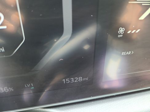 Used 2024 Kia EV9 GT-Line AWD/4WD image 26