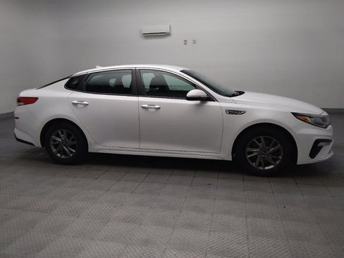 Used 2019 Kia Optima LX FWD image 11