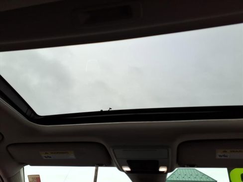 Used 2023 Honda Civic Touring image 12