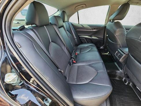 Used 2023 Toyota Camry XLE FWD image 18