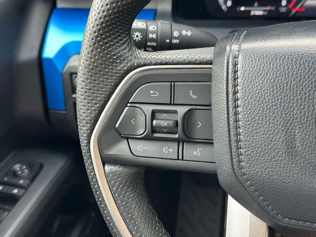 Used 2024 Toyota Tacoma TRD Off-Road AWD/4WD image 26