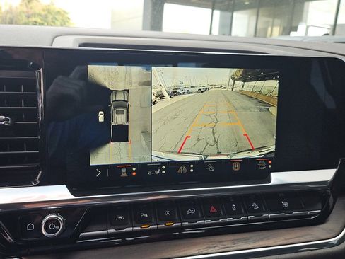 Used 2024 GMC Sierra 1500 SLT w/ SLT Premium Plus Package image 24