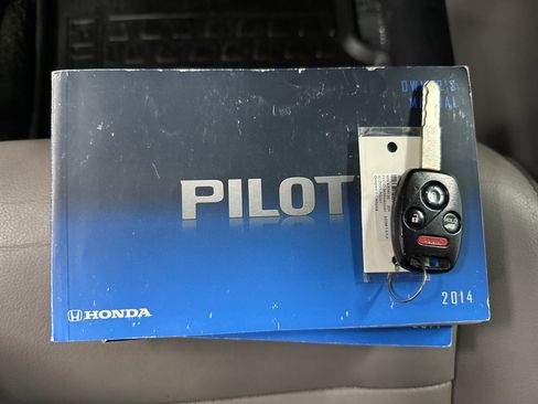 Used 2014 Honda Pilot Touring image 40