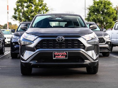 Used 2025 Toyota RAV4 LE image 2