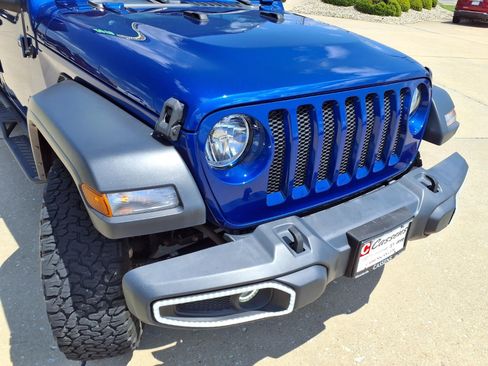 Certified 2019 Jeep Wrangler Unlimited Sport S AWD/4WD image 31