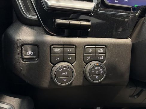 New 2026 Chevrolet Silverado 2500 High Country w/ High Country Premium Package image 17