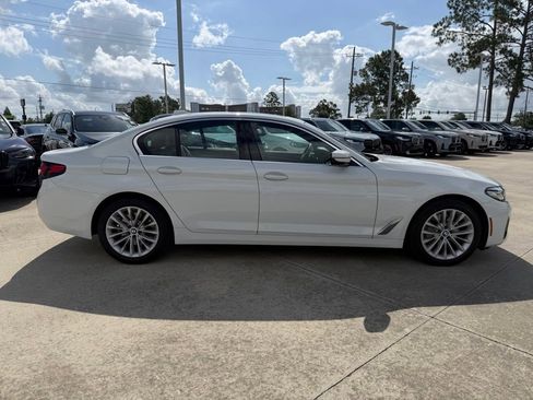 Certified 2023 BMW 530i w/ Convenience Package RWD image 6