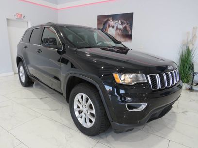 Used 2021 Jeep Grand Cherokee Laredo