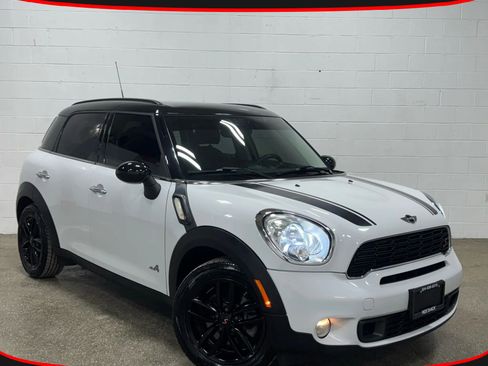 Used 2014 MINI Cooper Countryman S image 1