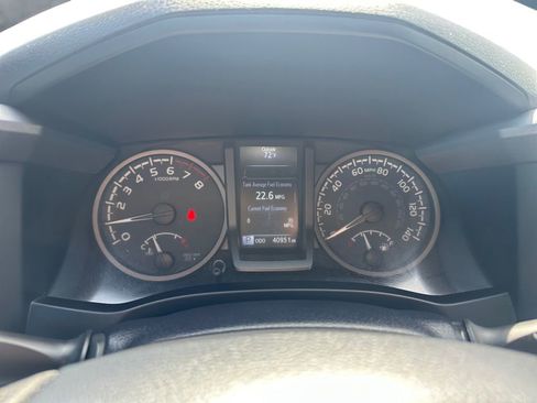 Used 2023 Toyota Tacoma TRD Off-Road AWD/4WD image 20