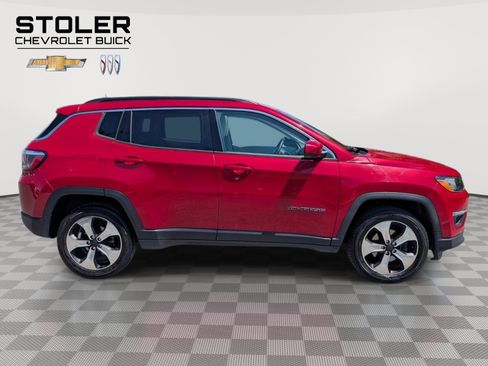 Used 2018 Jeep Compass Latitude w/ Popular Equipment Group AWD/4WD image 6