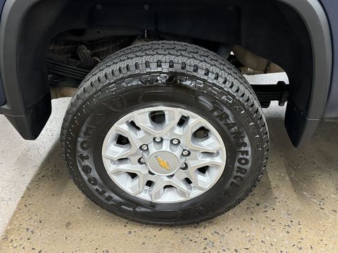 Used 2023 Chevrolet Silverado 2500 LTZ AWD/4WD image 14