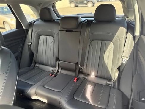 Used 2023 Audi Q5 2.0T Premium Plus w/ Premium Plus Package AWD/4WD image 32