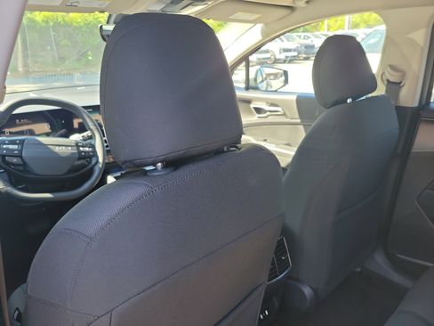 New 2026 Kia Sportage LX FWD image 12