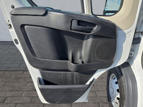 Used 2016 RAM ProMaster 2500 image 10