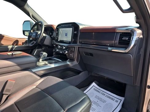 Used 2022 Ford F150 Lariat w/ Equipment Group 502A High AWD/4WD image 21