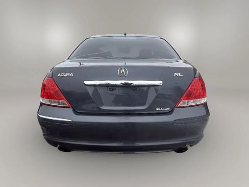 Used 2005 Acura RL 3.5 Sedan 4D image 4