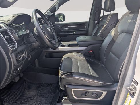 Used 2023 RAM 1500 Laramie AWD/4WD image 17