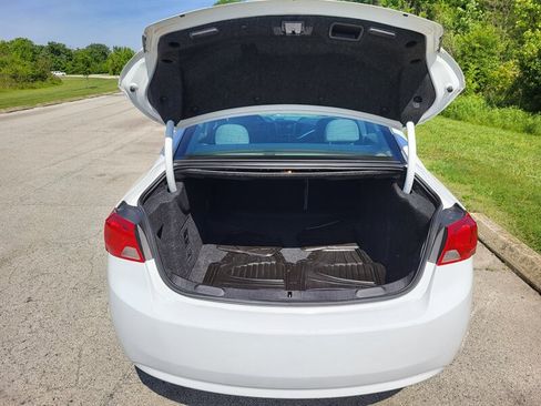 Used 2017 Chevrolet Impala LS FWD image 10