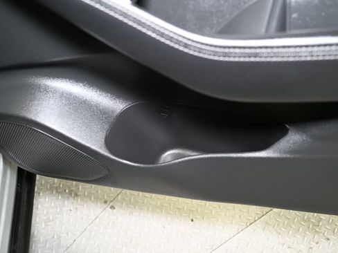 Used 2023 Nissan Rogue SV AWD/4WD image 53