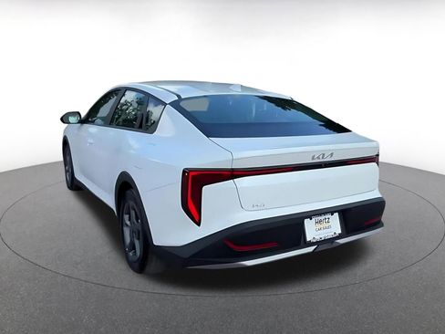Used 2025 Kia K4 FWD image 11