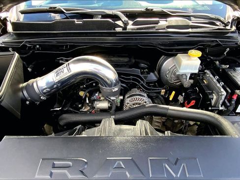 Used 2019 RAM 1500 Big Horn image 32