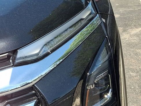 Used 2025 Chevrolet Equinox LT FWD image 5